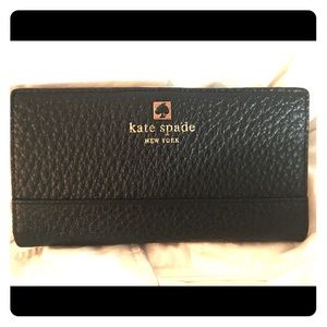 Authentic Kate Spade ♠️ leather wallet Never used